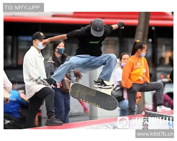 成都滑板队防反战术深度分析与实战技巧分享